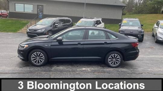 2019 Volkswagen Jetta SEL — Sedan — 34,606 mi — Bloomington, IN