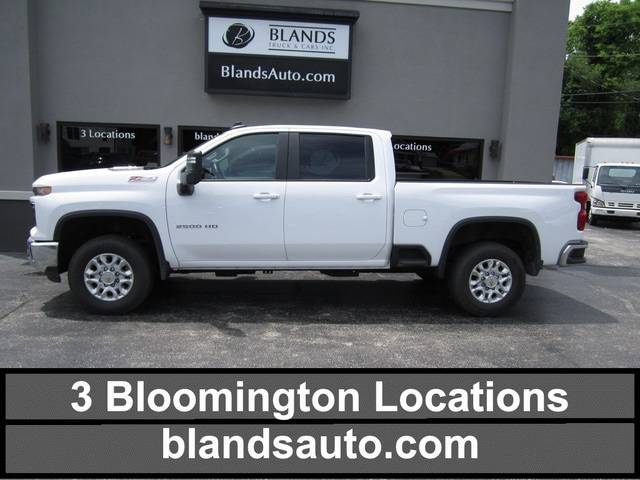2025 Chevrolet Silverado 2500HD LT — Pickup Truck — 11,887 mi — Bloomington, IN