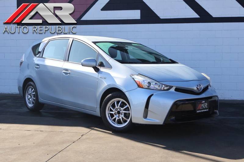 2015 Toyota Prius v Four — Wagon — 90,937 mi — Fullerton, CA