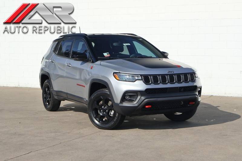 2023 Jeep Compass Trailhawk — SUV — 34,500 mi — Fullerton, CA