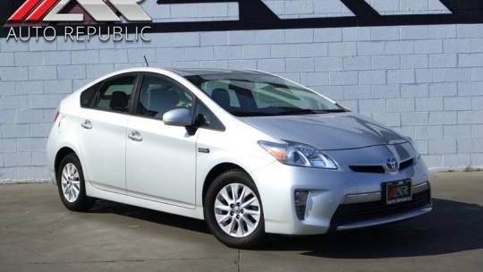 2014 Toyota Prius Plug-in Hybrid Advanced
