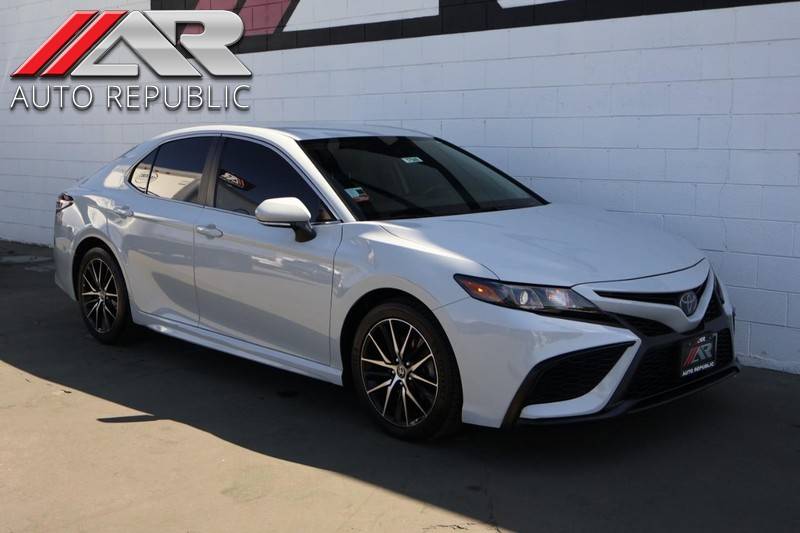 2023 Toyota Camry SE — Sedan — 27,271 mi — Fullerton, CA