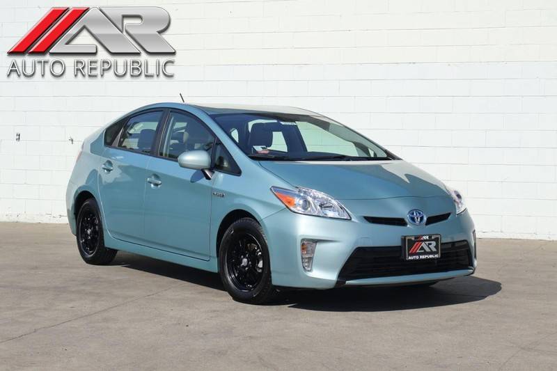 2014 Toyota Prius Two — Sedan — 45,242 mi — Fullerton, CA