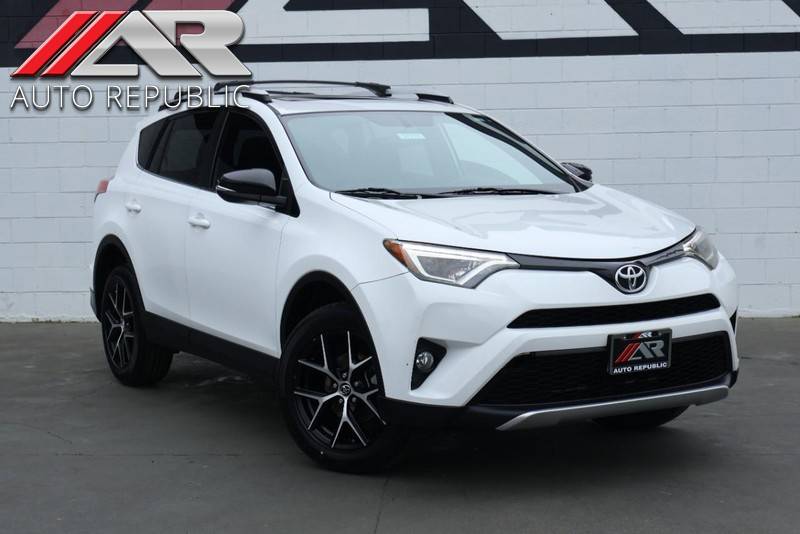 2016 Toyota RAV4 SE — SUV — 142,098 mi — Fullerton, CA