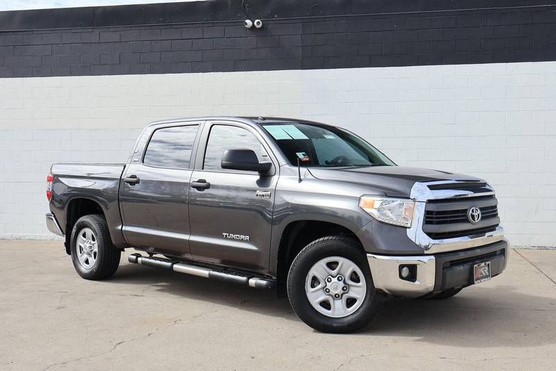 2015 Toyota Tundra SR5