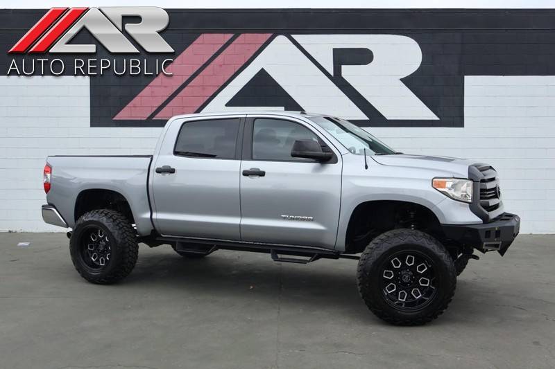 2016 Toyota Tundra SR5 — Pickup Truck — 107,583 mi — Fullerton, CA