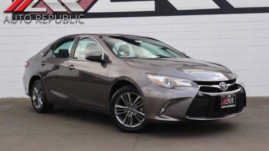 2017 Toyota Camry SE — Sedan — 52,674 mi — Fullerton, CA