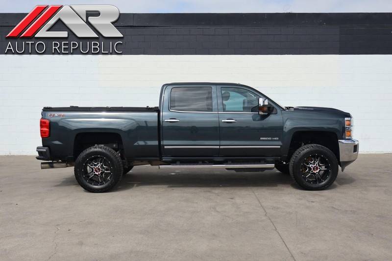 2019 Chevrolet Silverado 2500HD LTZ — Pickup Truck — 100,776 mi — Fullerton, CA
