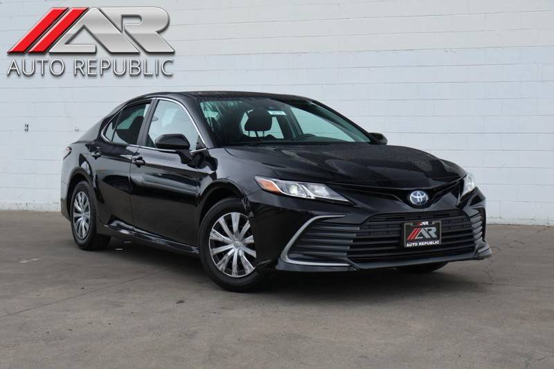 2022 Toyota Camry Hybrid LE — Sedan — 41,376 mi — Fullerton, CA