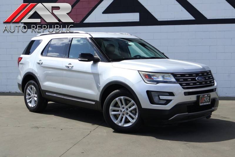 2017 Ford Explorer XLT — SUV — 87,679 mi — Fullerton, CA