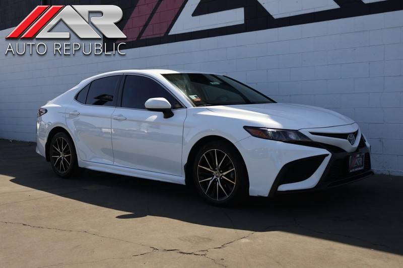 2021 Toyota Camry SE — Sedan — 108,482 mi — Fullerton, CA