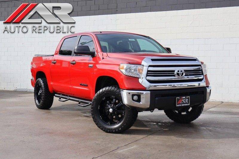2017 Toyota Tundra SR5