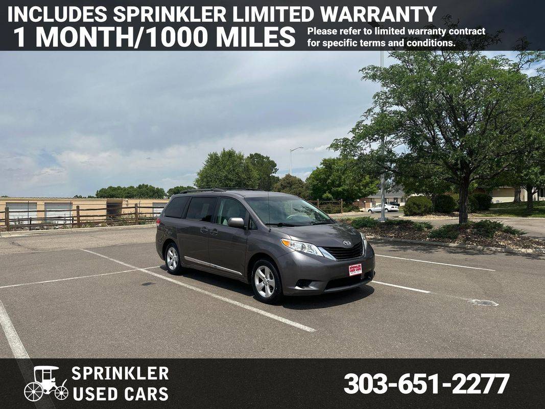 2014 Toyota Sienna LE — Minivan — 185,997 mi — Longmont, CO