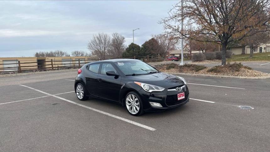 2013 Hyundai Veloster Base — Hatchback — 88,018 mi — Longmont, CO