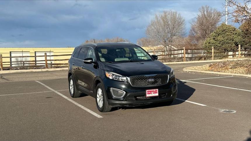 2017 Kia Sorento LX V6 — SUV — 105,197 mi — Longmont, CO
