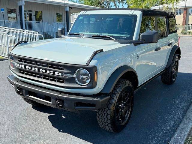 2022 Ford Bronco Base — SUV — 15,216 mi — Tampa, FL
