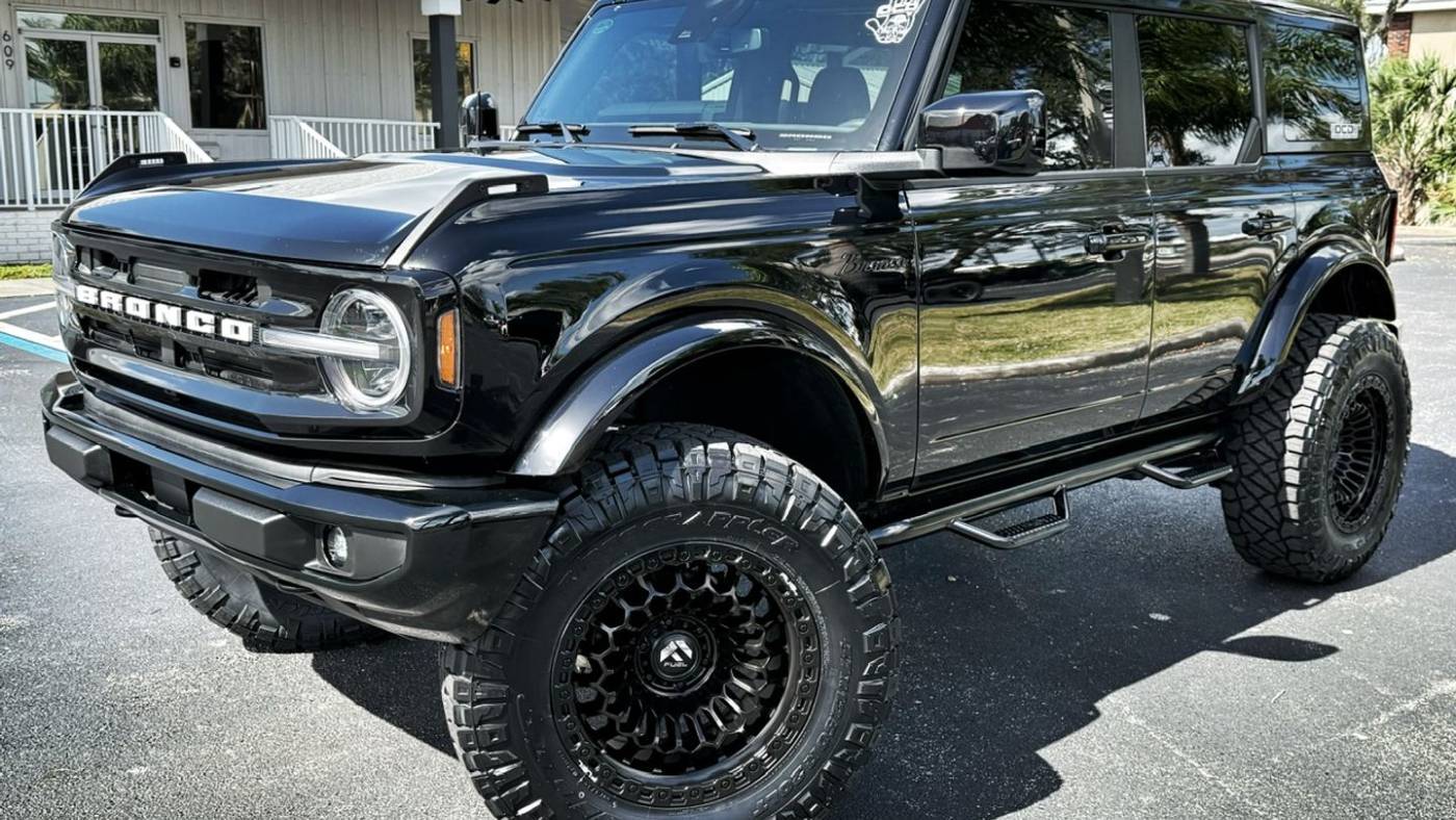 2024 Ford Bronco Outer Banks — SUV — 186 mi — Tampa, FL