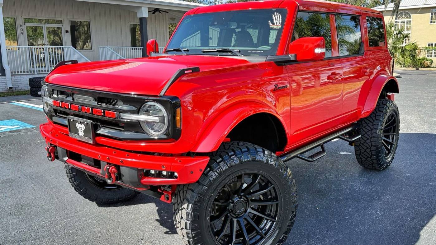 2023 Ford Bronco Wildtrak — SUV — 963 mi — Tampa, FL