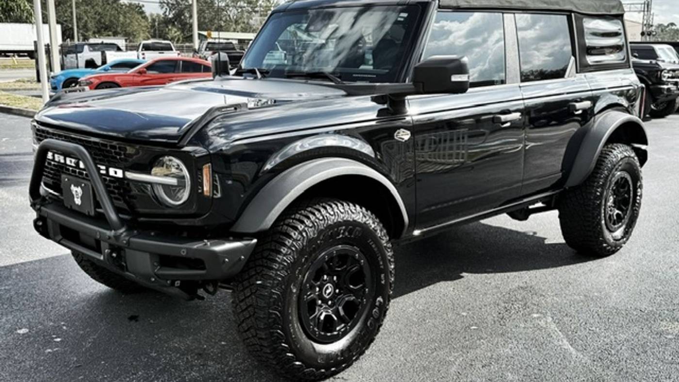 2022 Ford Bronco Wildtrak — SUV — 5,739 mi — Tampa, FL