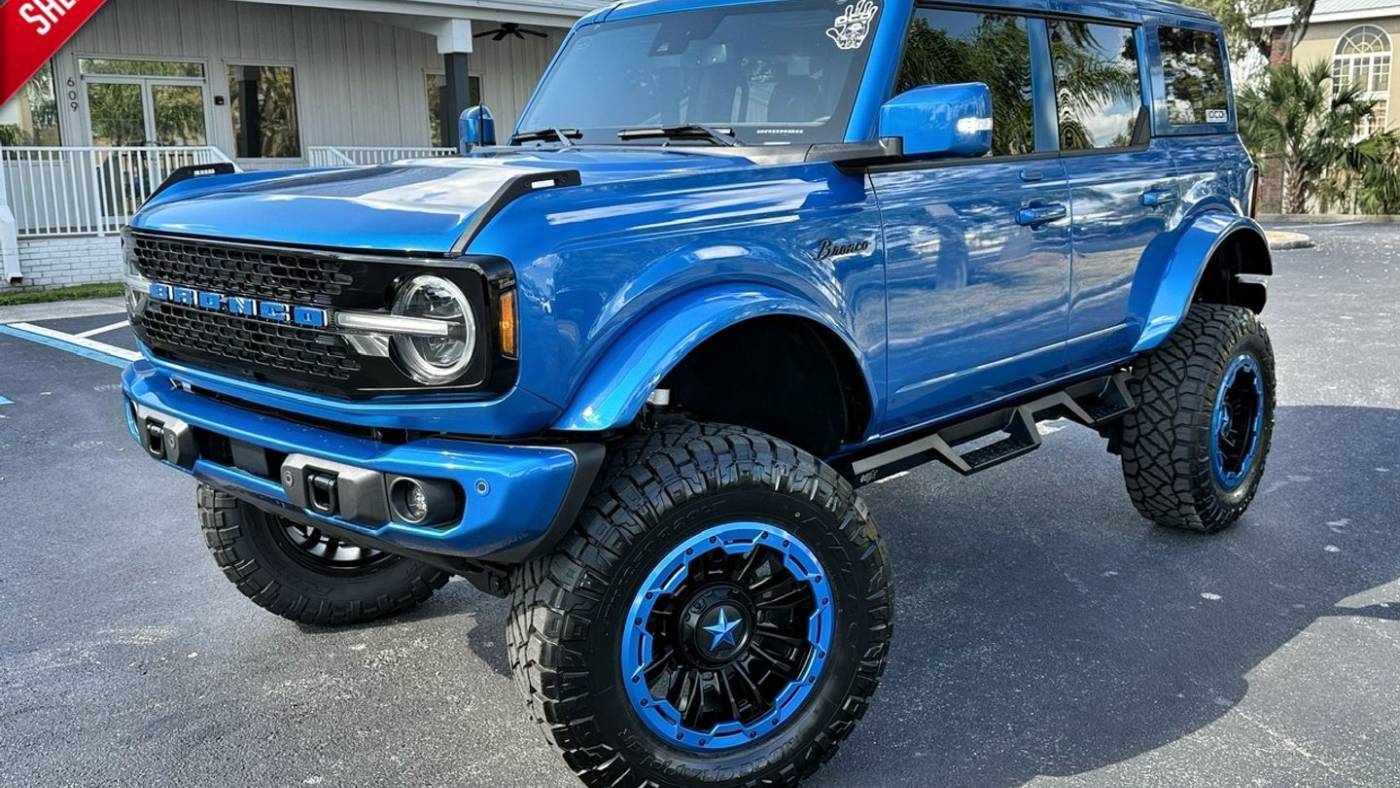 2023 Ford Bronco Badlands — SUV — 1,243 mi — Tampa, FL