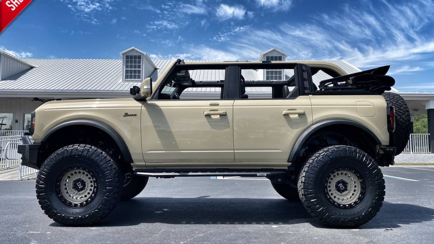 2022 Ford Bronco Outer Banks — SUV — 152 mi — Tampa, FL