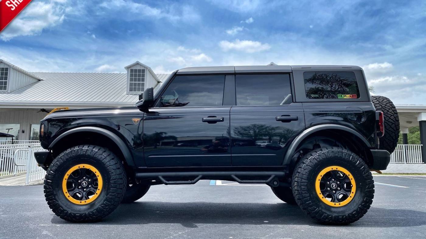 2023 Ford Bronco Badlands — SUV — 150 mi — Tampa, FL