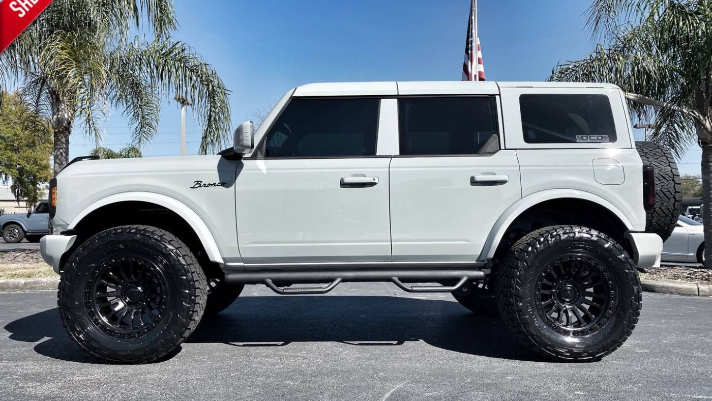 2023 Ford Bronco Base — SUV — 62 mi — Tampa, FL
