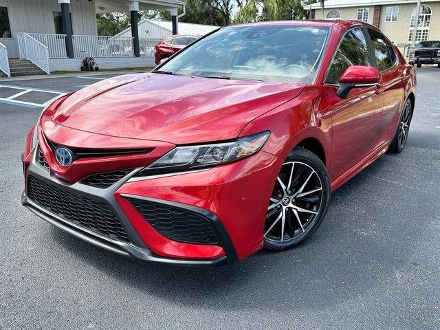 2024 Toyota Camry Hybrid SE — Sedan — 31,258 mi — Tampa, FL