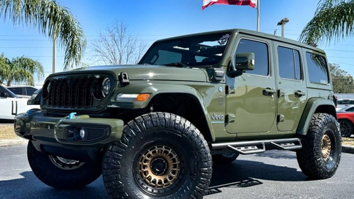 2024 Jeep Wrangler High Altitude — SUV — 8,744 mi — Tampa, FL