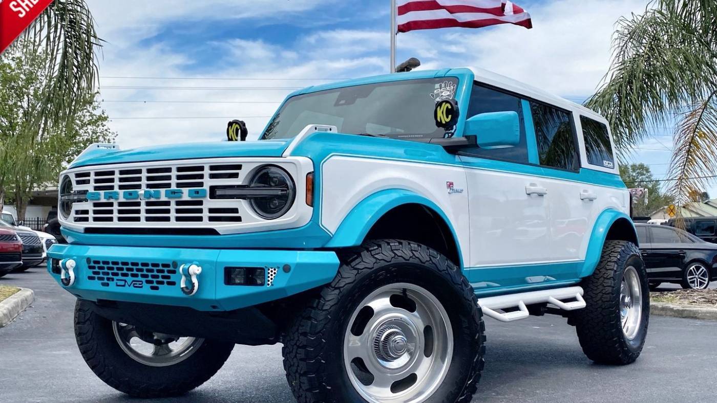 2023 Ford Bronco Base — SUV — 335 mi — Tampa, FL