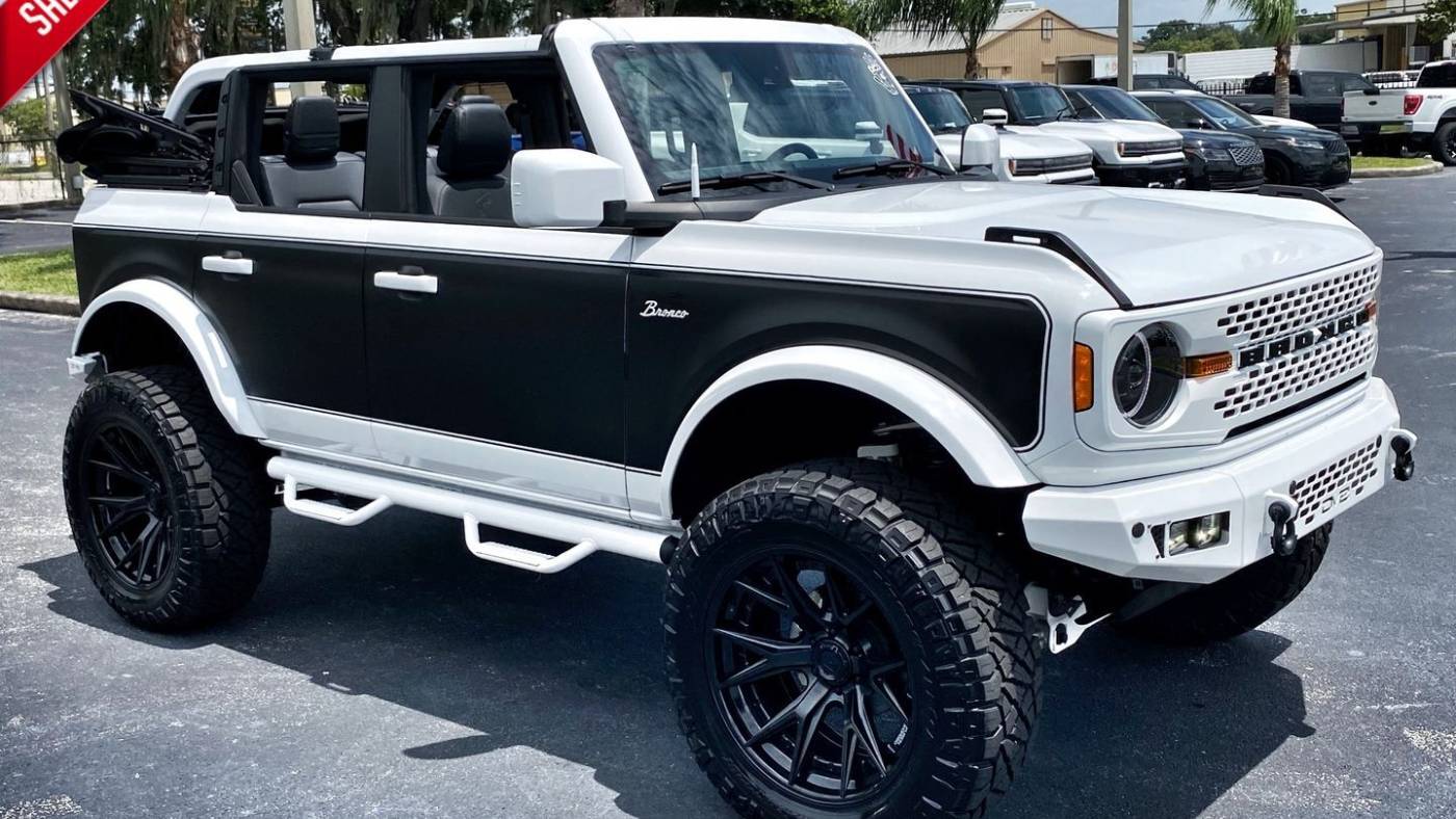 2022 Ford Bronco Base — SUV — 52 mi — Tampa, FL