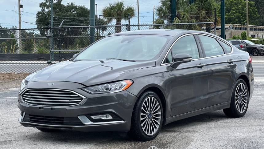 2017 Ford Fusion SE — Sedan — 82,657 mi — Orlando, FL