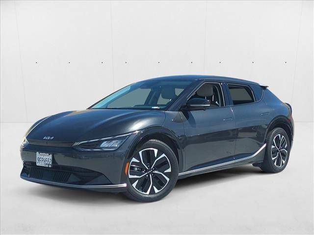 2023 Kia EV6 Wind — SUV — 32,000 mi — Carlsbad, CA