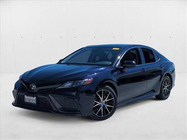 2021 Toyota Camry SE — Sedan — 42,750 mi — Carlsbad, CA
