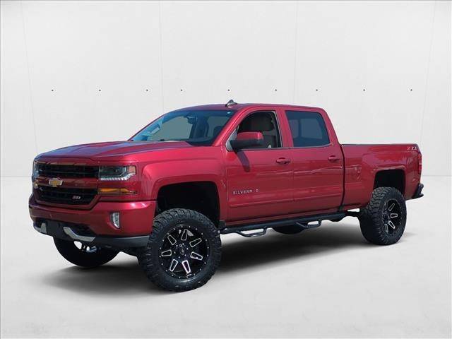 2018 Chevrolet Silverado 1500 LT — Pickup Truck — 98,930 mi — Carlsbad, CA
