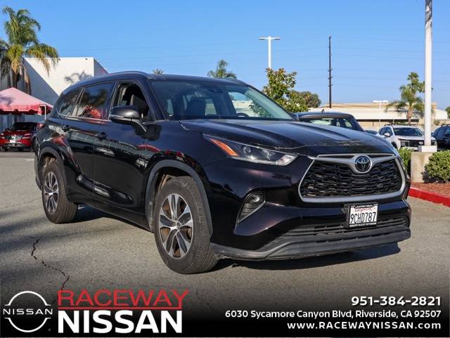 2021 Toyota Highlander XLE — SUV — 60,740 mi — Riverside, CA
