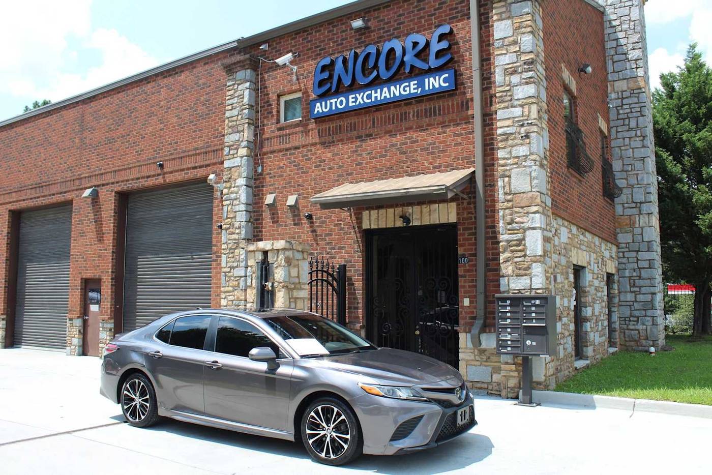 2019 Toyota Camry SE — Sedan — 132,809 mi — Norcross, GA