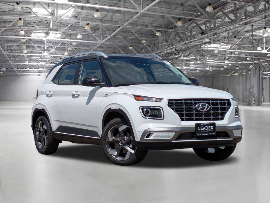 2025 Hyundai Venue Limited — SUV — 165 mi — Palatine, IL