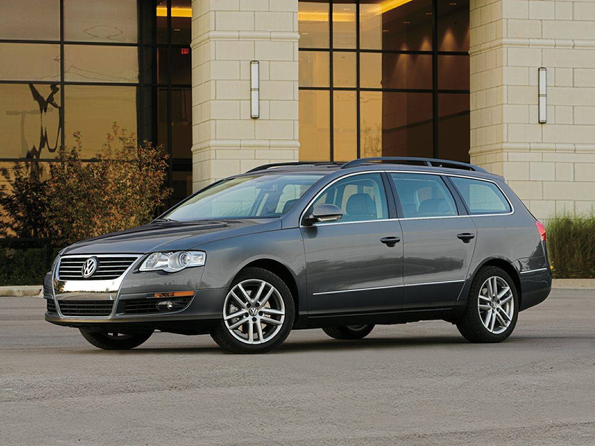 2010 Volkswagen Passat Komfort — Wagon — 185,000 mi — Columbia, SC