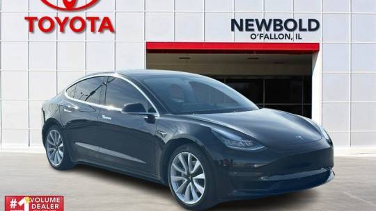 2020 Tesla Model 3 Standard Range Plus — Sedan — 29,204 mi — O'Fallon, IL