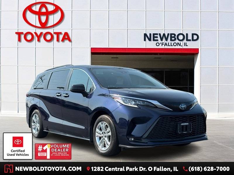 2022 Toyota Sienna XSE — Minivan — 56,388 mi — O'Fallon, IL