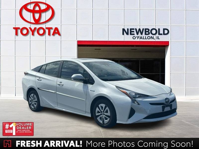 2017 Toyota Prius Four — Hatchback — 136,561 mi — O'Fallon, IL