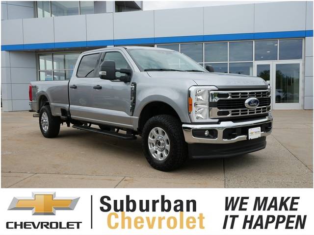 2023 Ford Super Duty F-250 XLT — Pickup Truck — 25,602 mi — Eden Prairie, MN