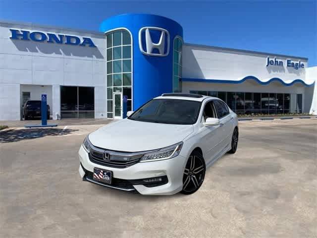 2017 Honda Accord Touring — Sedan — 109,572 mi — Dallas, TX