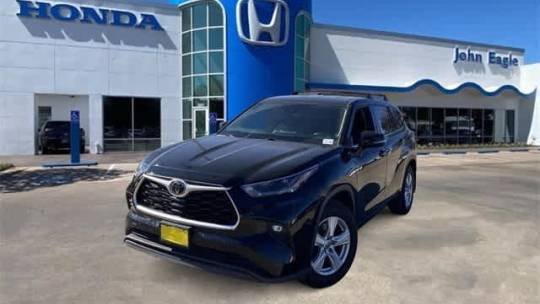 2021 Toyota Highlander LE — SUV — 67,383 mi — Dallas, TX
