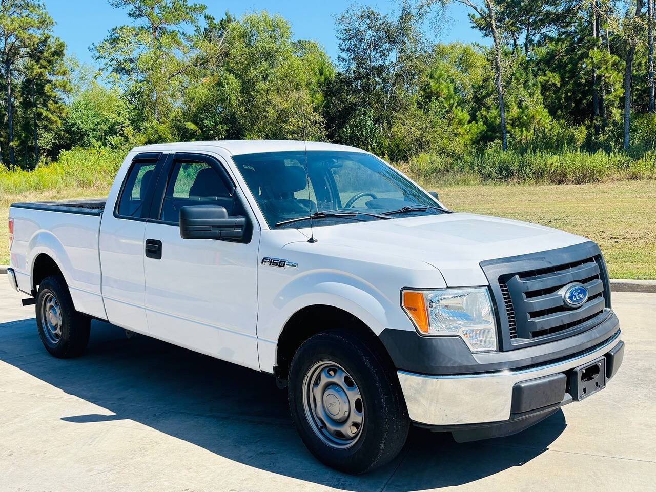 2012 Ford F-150 XL — Pickup Truck — 90,205 mi — Huntsville, TX