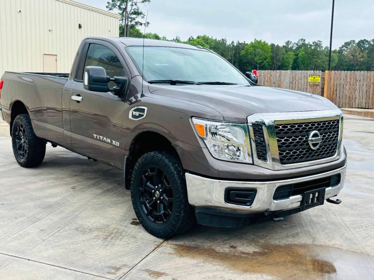 2018 Nissan Titan XD SV — Pickup Truck — 167,526 mi — Huntsville, TX