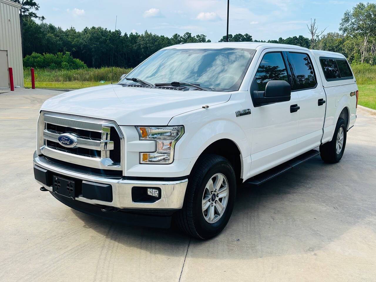 2017 Ford F-150 XLT — Pickup Truck — 145,811 mi — Huntsville, TX