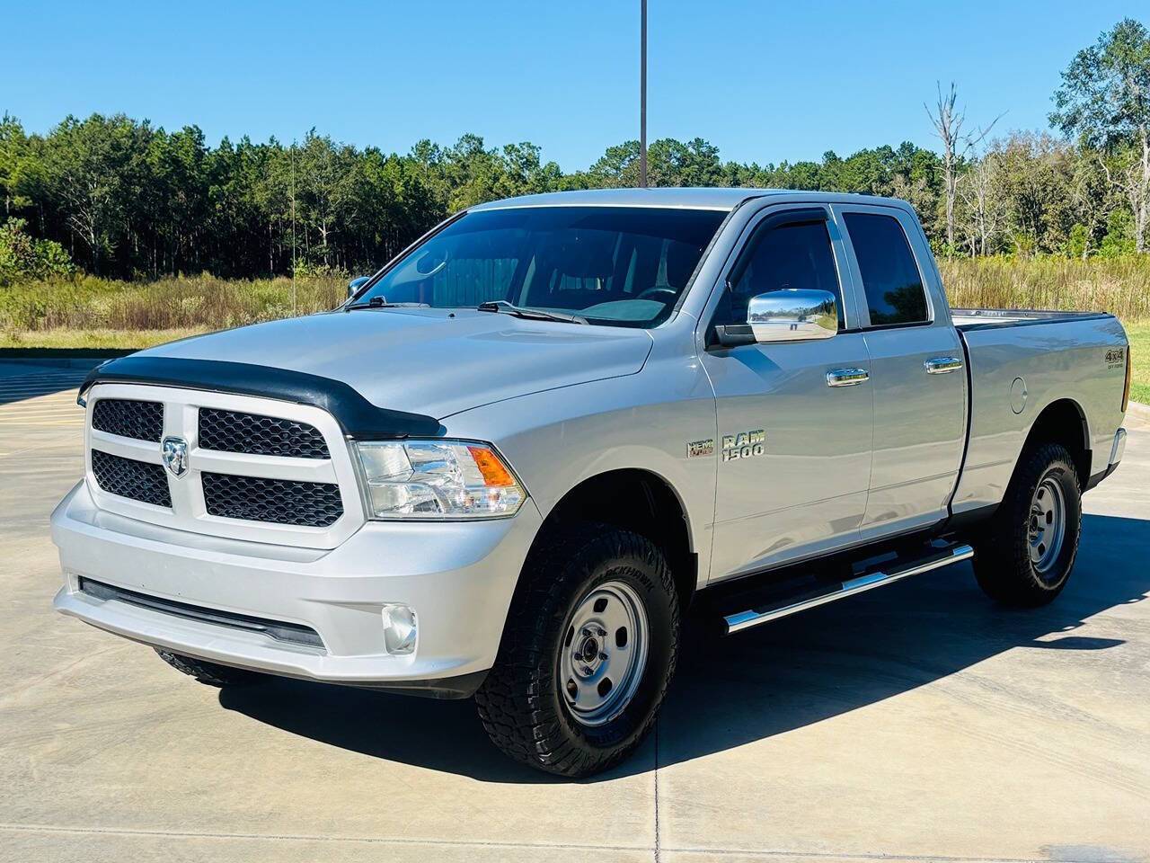 2015 Ram 1500 Express — Pickup Truck — 149,800 mi — Huntsville, TX