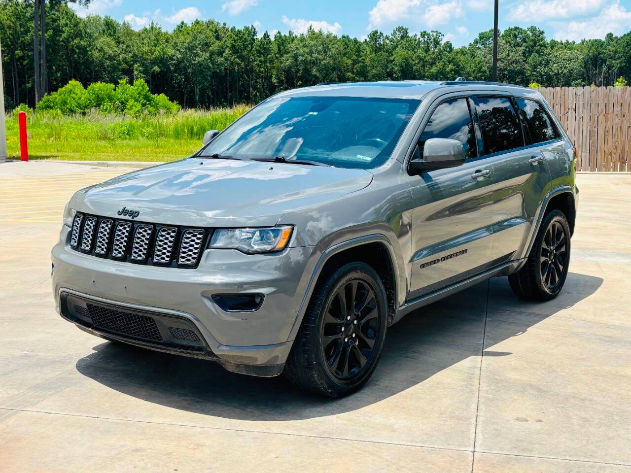2019 Jeep Grand Cherokee Altitude — SUV — 114,466 mi — Huntsville, TX